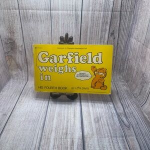 Garfield Weights In His 4th Book by Jim Davis (1982, Paperback)